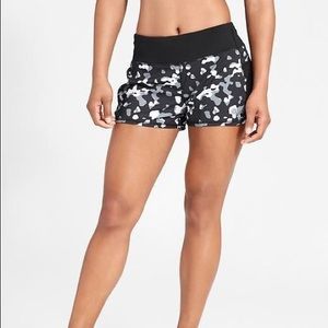 Athlete leopard ready set go shorts